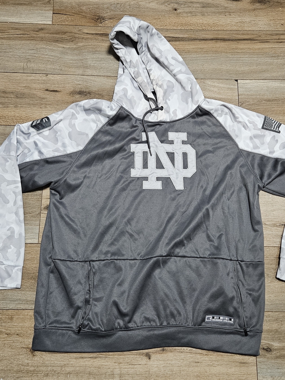 Colosseum Gray and White Camo Notre Dame Pullover Hoodie